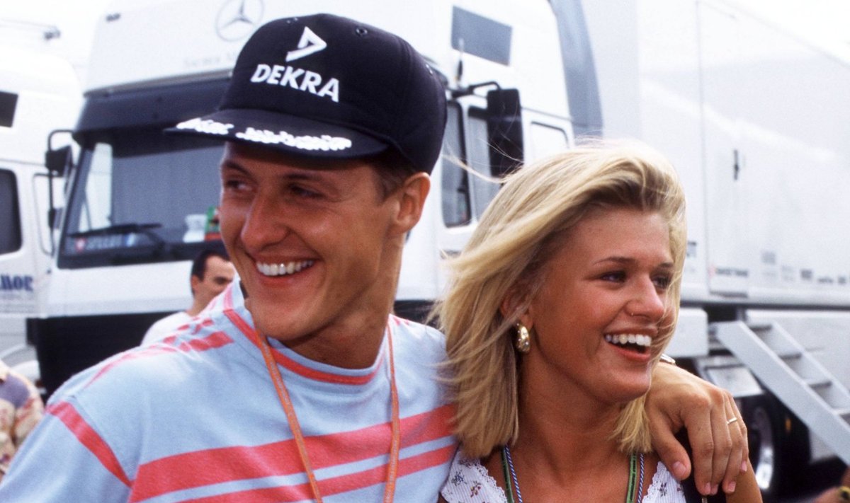 Corinna Schumacher käis Michaeli hiilgeaegadel igal F1 etapil kaasas.