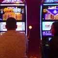 Kummaline trend Rootsis: hasartmängurite arv langeb, kuid sõltlaste seas on esmakordselt rohkem naisi kui mehi