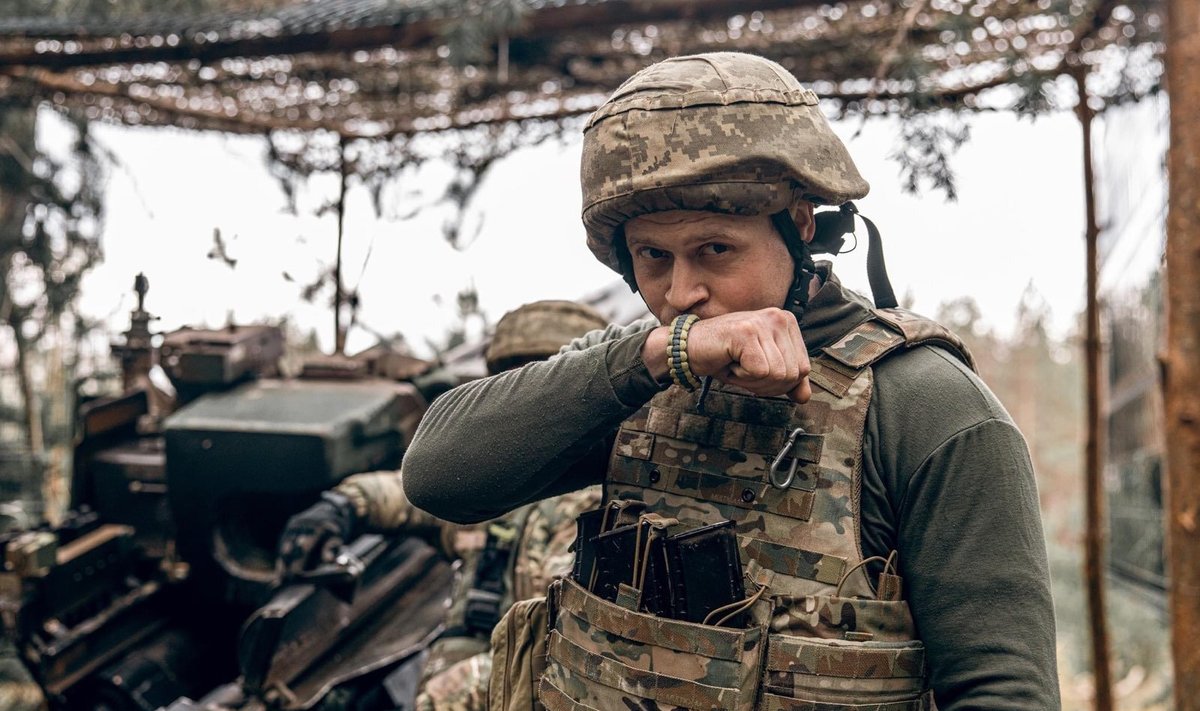 Ukraina armee 45. suurtükiväebrigaadi võitleja