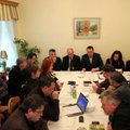 Российские соотечественники проводят выездное заседание в Нарве