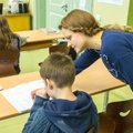 Таллинн обеспечит равные зарплаты учителям школ и воспитателям детских садов