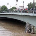 FOTOD ja VIDEO: Pariisis on veetase Seine’i jões tõusnud kuue meetrini üle normi