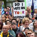 FOTOD | Austraalias tulid tuhanded inimesed geiabielude toetuseks tänavatele