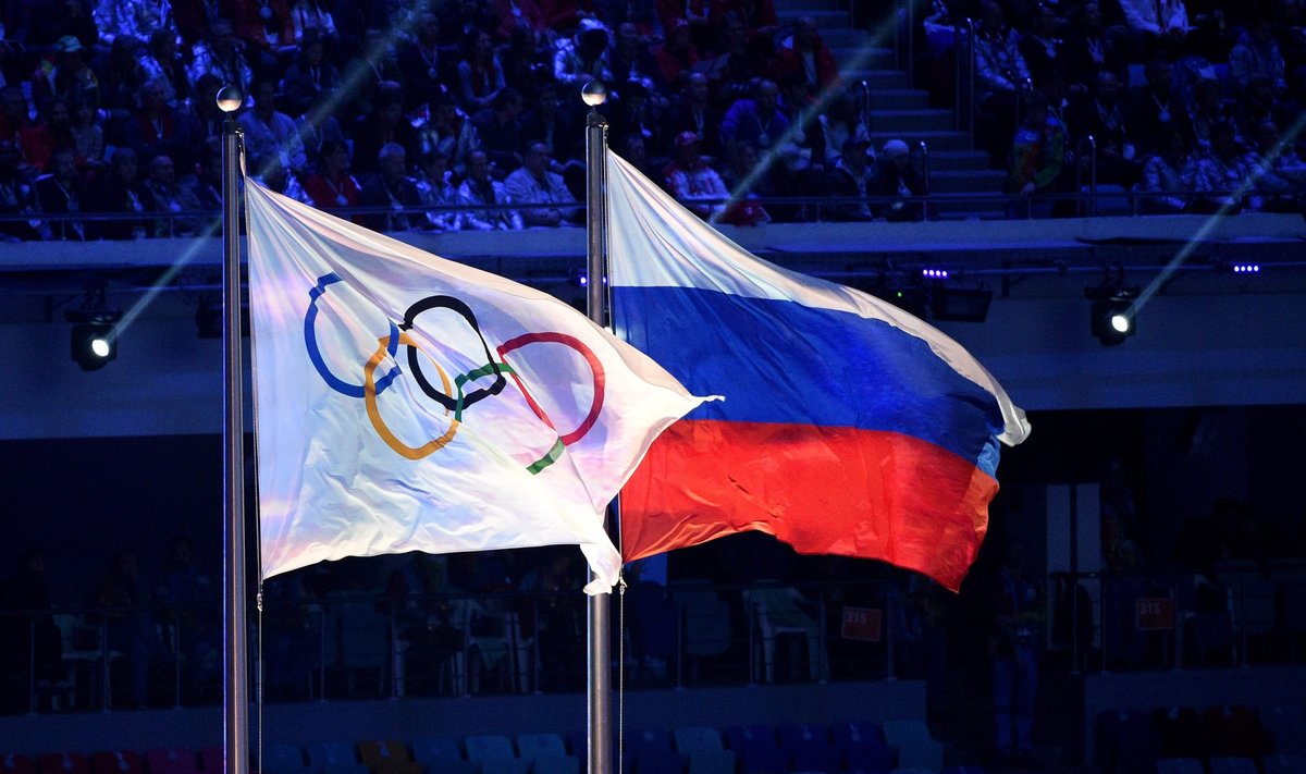 Venemaa ja olümpialipp 2014. aasta 23. veebruaril Sotšis. Neli päeva hiljem ründas Venemaa Ukrainat ja algas Krimmi annekteerimine.