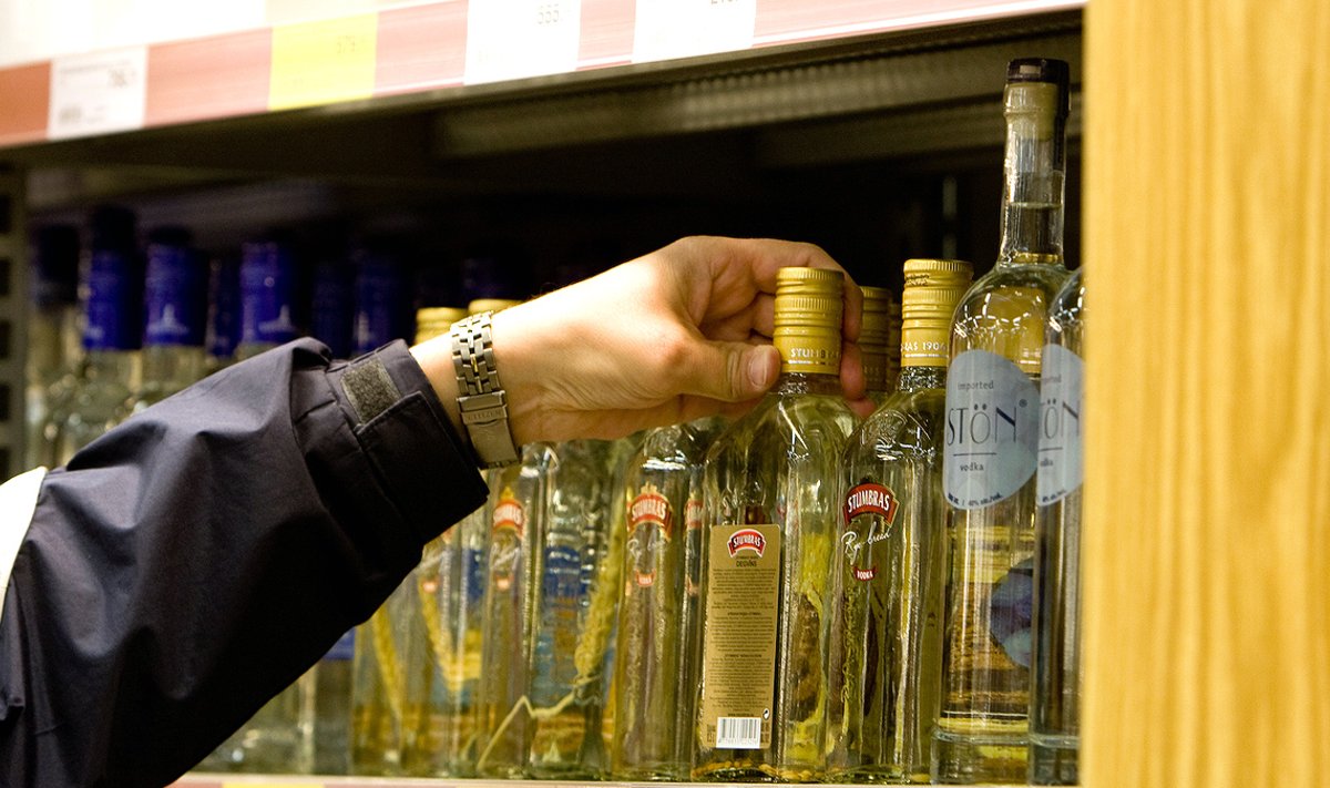 Aktsiisi langetus on kange alkoholi müüki suurendanud.