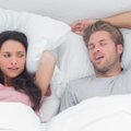 Mehest eraldi voodisse kolinud naine: minu uni on tähtsam kui mu suhe!