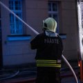 В Тарту и Вильянди спасатели сражались с огнем: мужчину с ожогами лица доставили в больницу, взорвалось газовое устройство