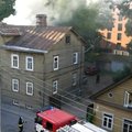 ФОТО И ВИДЕО | Ранним утром в Кадриорге произошел пожар в двухэтажном жилом доме