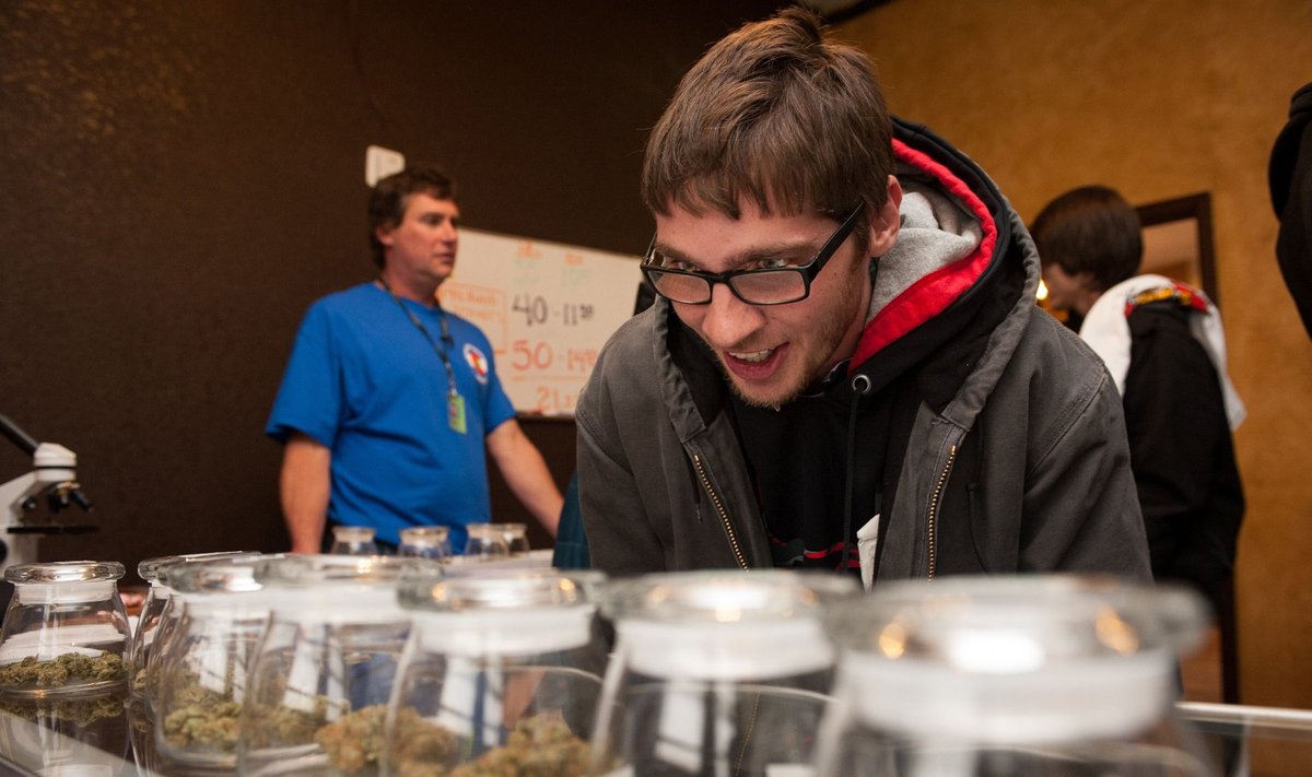 Legal Sale Of Recreational Marijuana Begins In Colorado