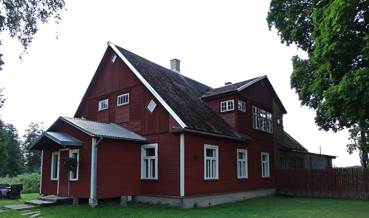 Paisjärve talu Pärnumaal.