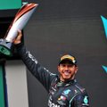 FOTOD | Mercedes tõmbas katte vormelilt, millega Hamilton üritab Schumacheri ees ainuvalitsejaks tõusta