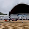 ВИДЕО | Очень впечатляет! Смотрите, как десятки тысяч певцов заполняют арку Певческого поля