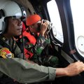 Спасатели обнаружили два крупных объекта в районе поисков борта AirAsia