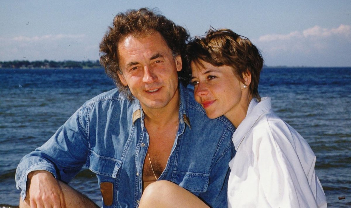 Jaak ja Maire Joala 1994. aastal oma lemmikrannas Kaberneemel.