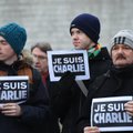 В новой карикатуре Charlie Hebdo уподобил катастрофу A321 половому акту