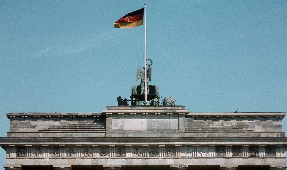 Berliin on nüüdseks vaba olnud 30 aastat. Ent just praegu on vabadusest ja demokraatiast taas põhjust tõsiselt rääkida – nii Euroopas kui ka Eestis.