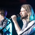 FOTOD | Eesti Laulu poolfinalist Revals esitles legendaarse Kinomaja taasavamisel uut albumit
