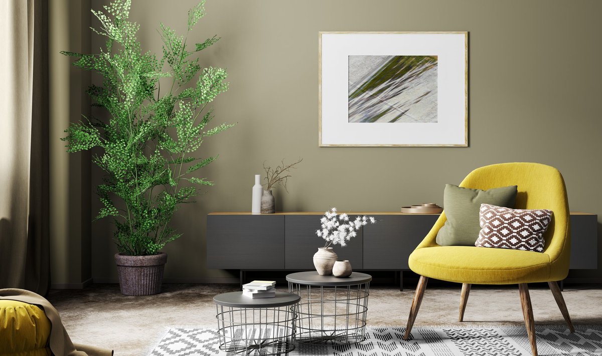 Interior,Of,Living,Room,With,Coffee,Tables,And,Yellow,Armchair,