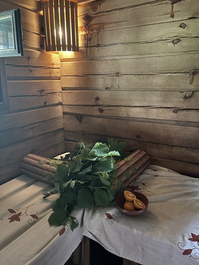 Vihtlemise kõrval saime saunas tunda nii mee, soola, apelsini kui ka nelgi puudutust.