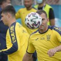 UEFA käskis Ukraina koondisel poliitilise loosungi jalgpallisärkidelt eemaldada