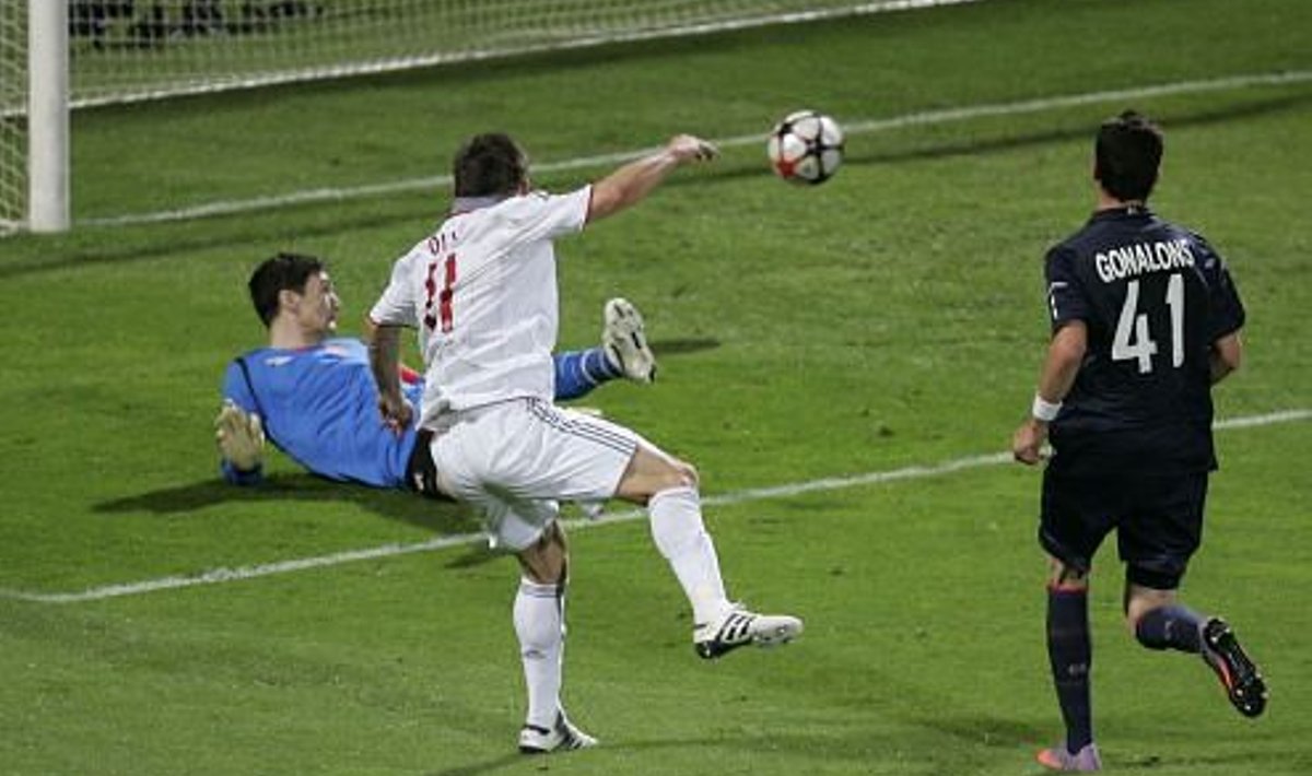Ivica Olic (Bayern) lööb teise värava