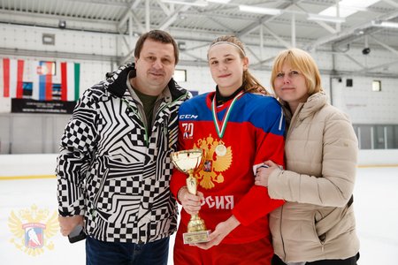 Kristi Šaškina koos vanematega