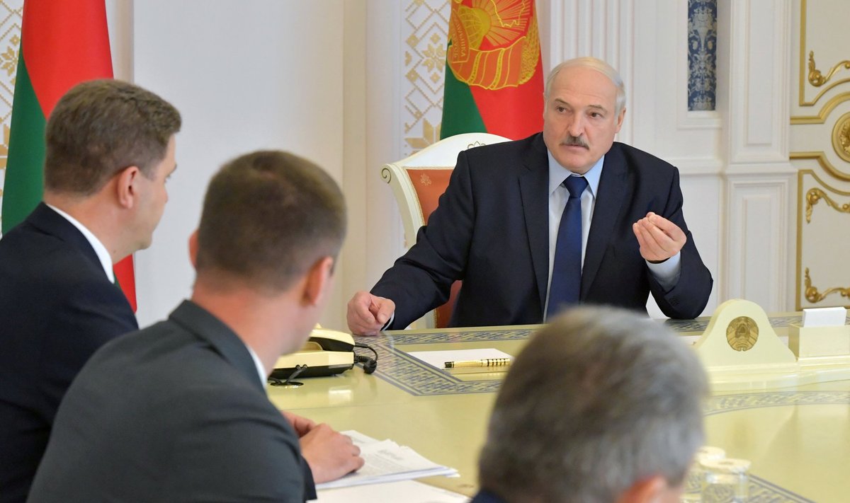 Selleks, et EL saaks Lukašenka ja tema käsilaste suhtes piirangud kehtestada, peab Küpros oma veto maha võtma.