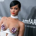 VIDEO: Kas minevikumeenutused? Taas paljas Rihanna avaldas rõlgelt vägivaldse musavideo oma uuele kentsakale laulule