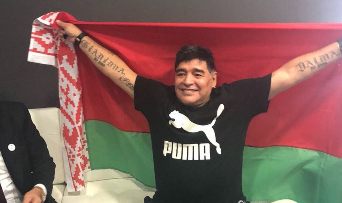 Diego Maradona töötab edaspidi Valgevenes.