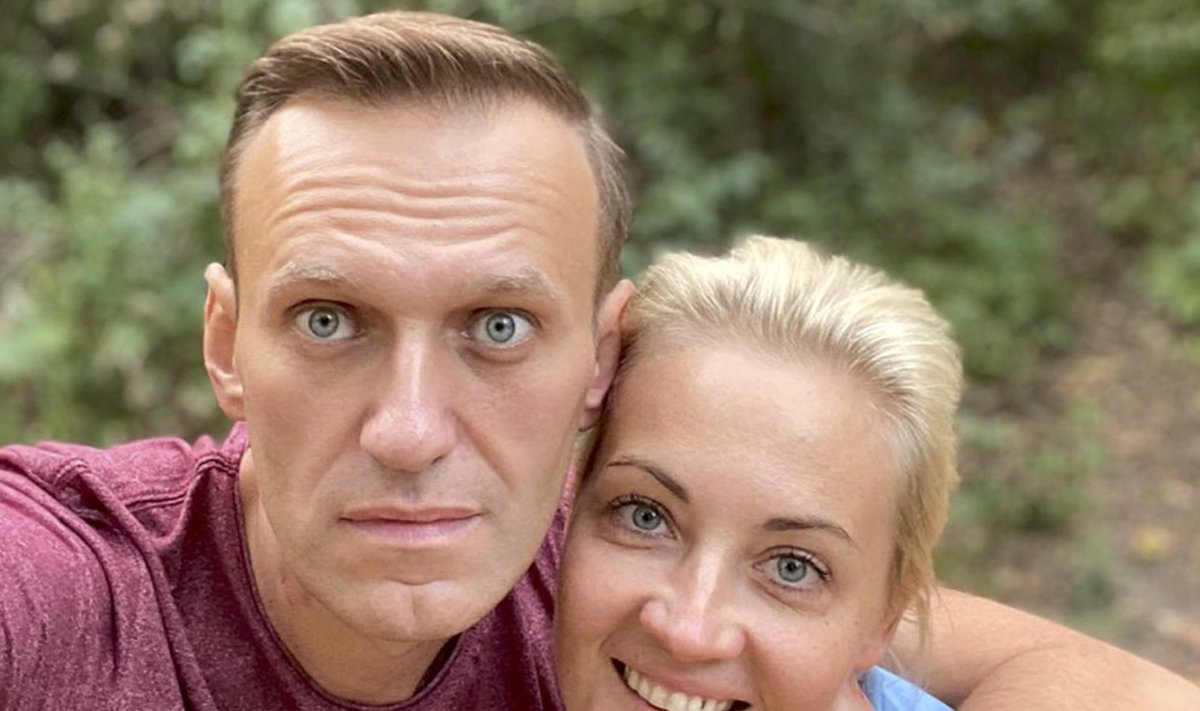 Aleksei Navalnõi koos oma abikaasa Julijaga