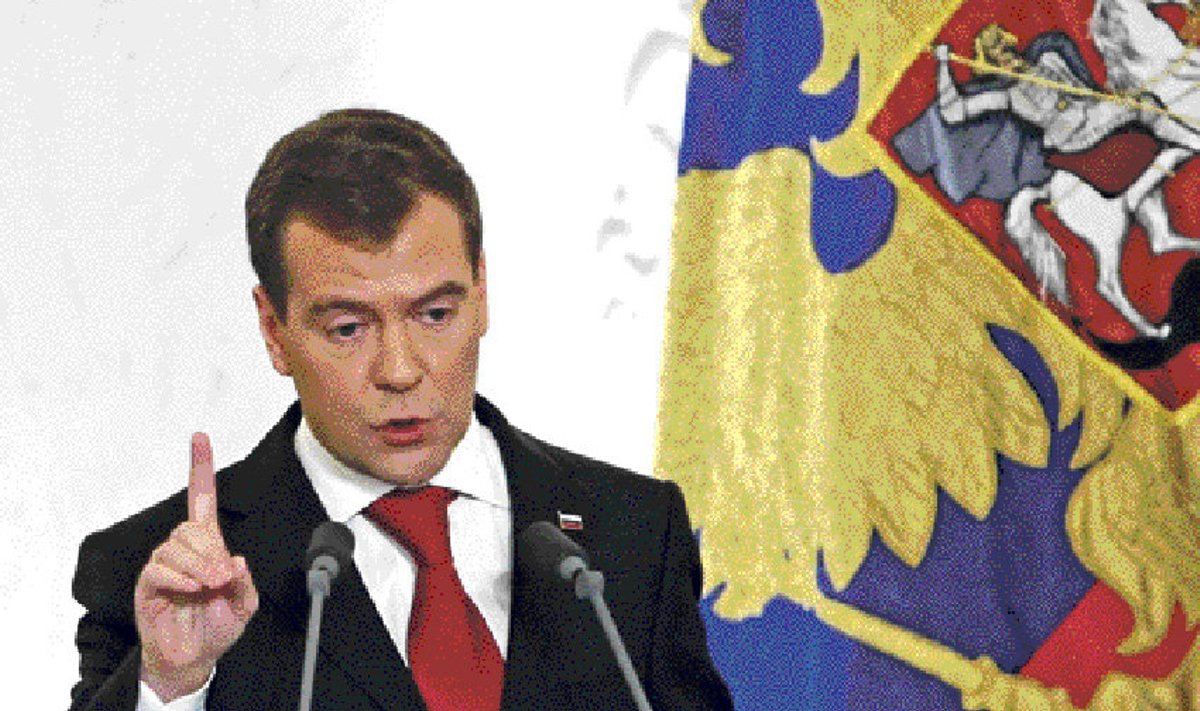 President Dmitri Medvedev rääkis eile oma aastakõnes pikalt ja laialt Venemaa moderniseerimise vajadusest ning kirjeldas riigi ees seisvaid probleeme, kuid pakkus vähe selgeid lahendusi.