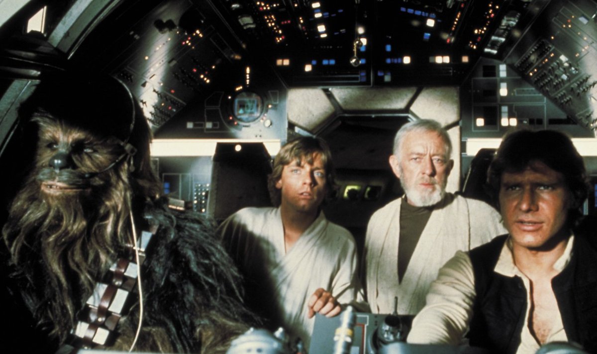 TÄHESÕDADE ALGUS: (vasakult) Chewbacca (Peter Mayhew), Luke Skywalker (Mark Hamill), Obi-Wan Kenobi (Alec Guinness) ja Han Solo (Harrison Ford) 1977. aastal valminud filmis „Tähesõjad IV: Uus lootus“.