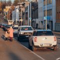 Tartu võtab linnaametnikelt ja elektriautodelt tasuta parkimise õiguse