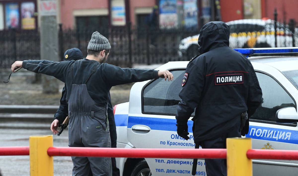 Politsei otsib Moskva tänaval inimest läbi, 22. märts