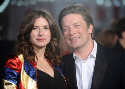 Jamie Oliver koos abikaasaga.