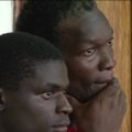 VIDEO: Ugandas astusid kaks meest homoseksuaalsuse eest kohtu ette