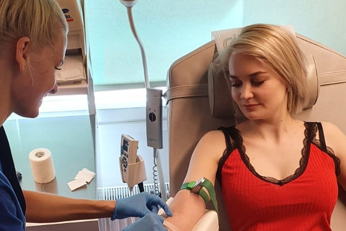 Эстонским больницам нужны доноры! Алина Захарова решилась сдать кровь и  рассказывает, как это было - Бублик