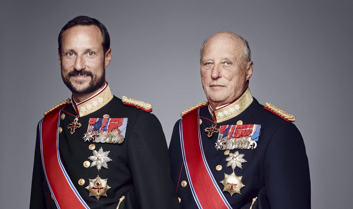 Kroonprints Haakon ja kuningas Harald V