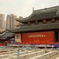 VIDEO: Shanghai tempel tõsteti üles ja nihutati 30 meetrit teise kohta
