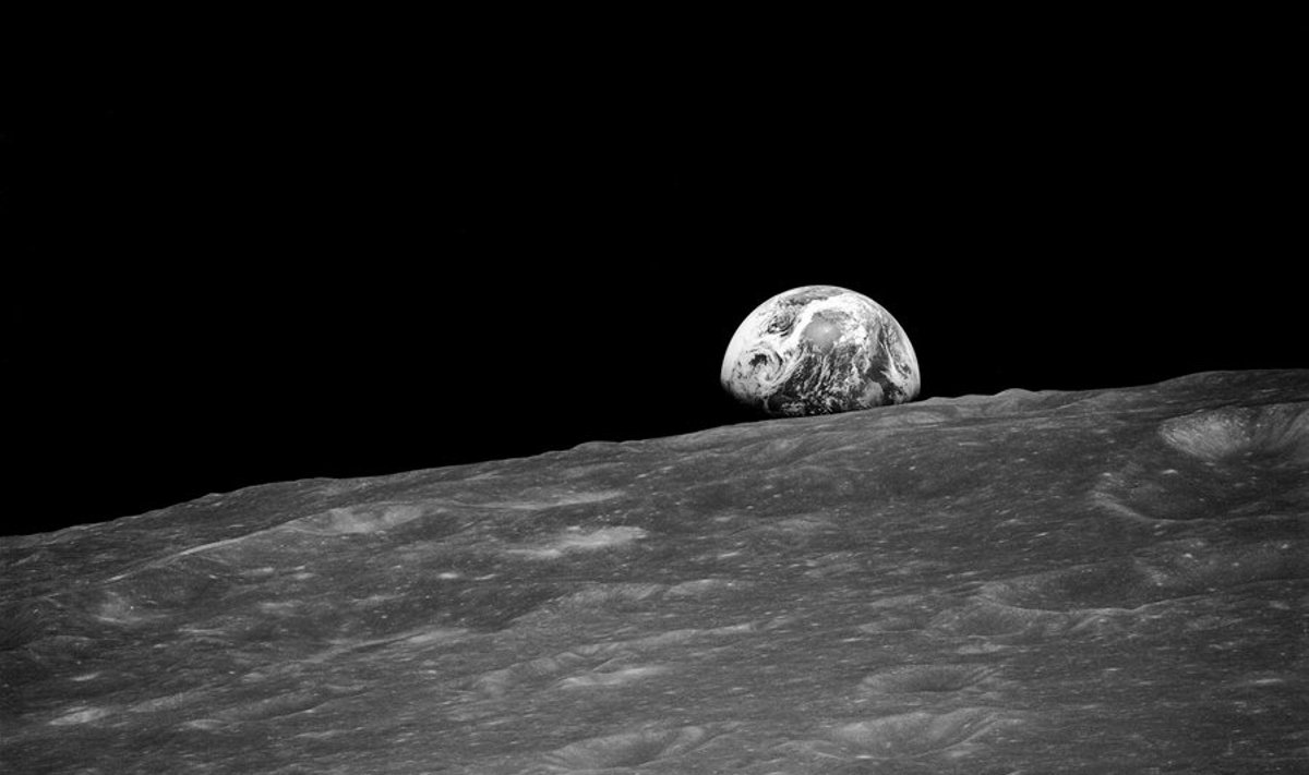 Maatõus Kuu pealt vaadatuna. Foto: NASA Apollo Archive