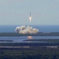 ФОТО и ВИДЕО: Ракета Falcon 9 с грузовиком Dragon взорвалась сразу после запуска