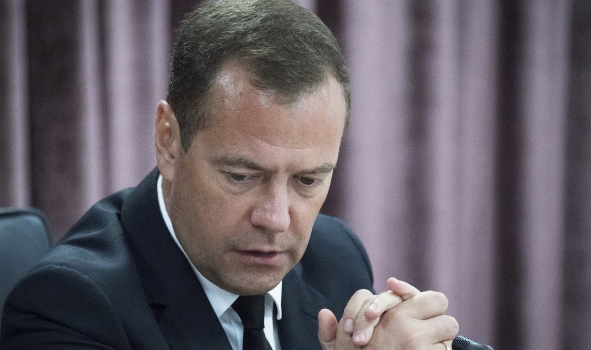 Prime Minister Dmitry Medvedev holds meeting on electronic industry development prospects