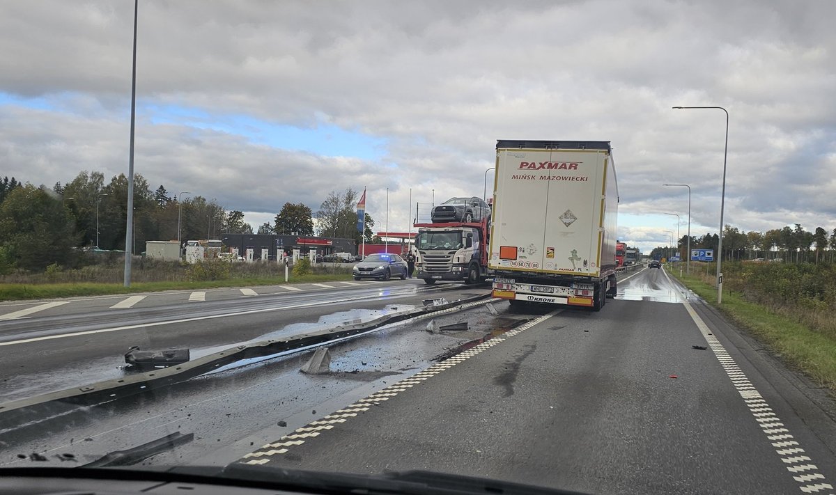 Liiklusõnnetus toimus Märjamaa tanklate juures Pärnu maanteel