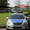 Poolas kahtlustatakse 18-aastast poissi vanemate ja väikevenna kirvega tapmises