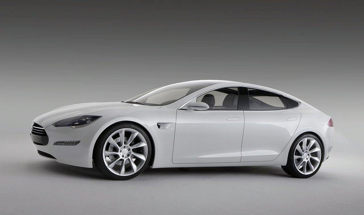 Tesla Model S 1