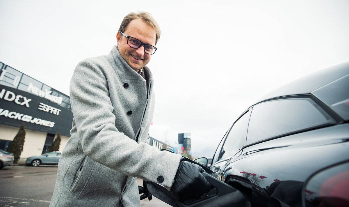 Elektriautode laadimistaristu Eleport juht Raul Potisepp usub, et 2030. aastaks on Eestis 100 000 elektriautot.