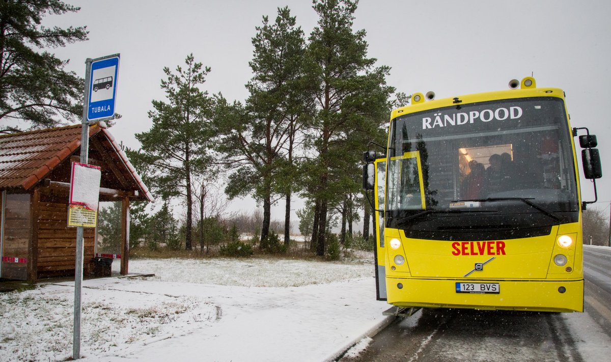 Kauplusebussi  tööd teeb Volvo B7R, mis sai Soomes Kiitokori bussitehases endale kauplusele sobiva sisseseade.