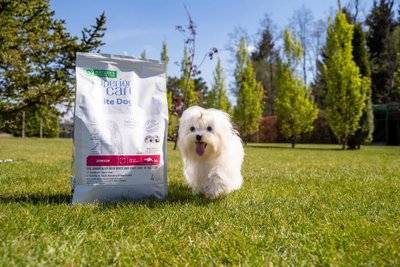 KIKA ekspertide loodud Nature's Protection Superior Care White Dogs All Life Stages sööt.