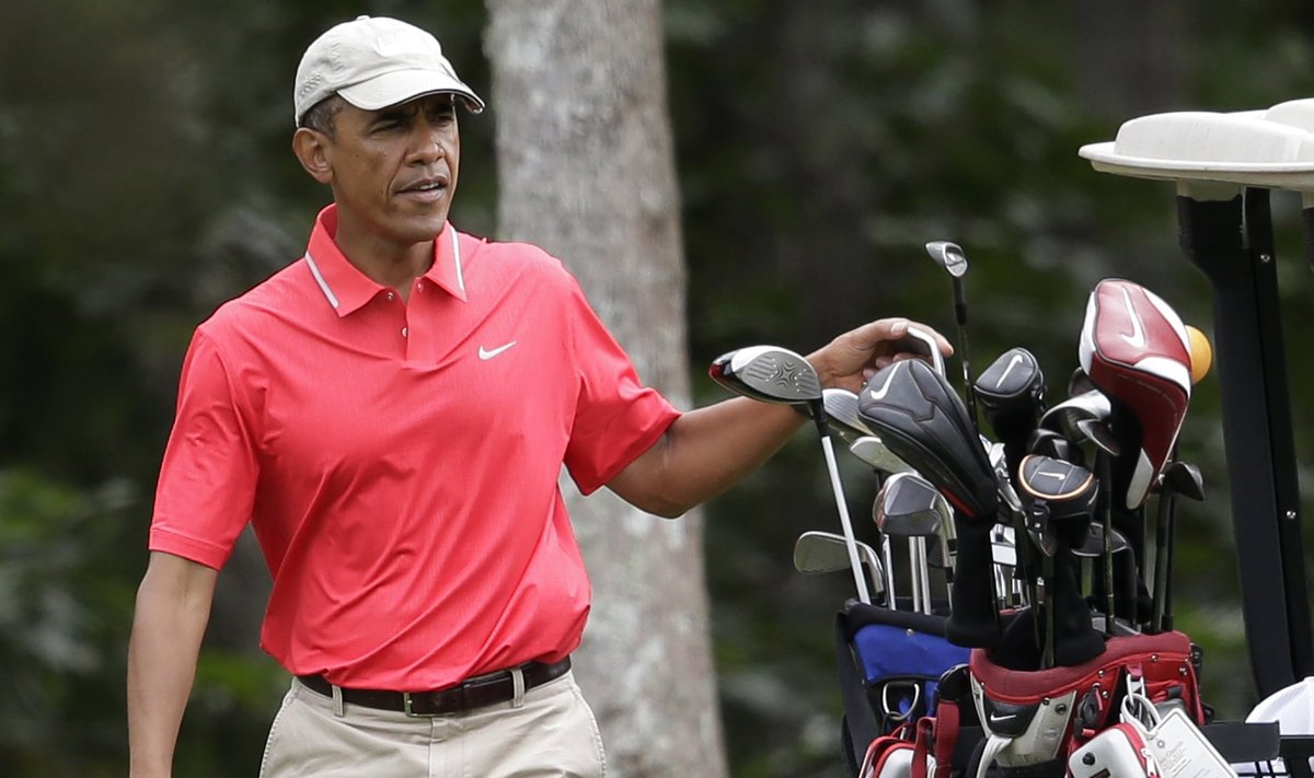 Isegi kõige pingelisemal ajal nähakse Obamat rahulikult golfi nautimas.