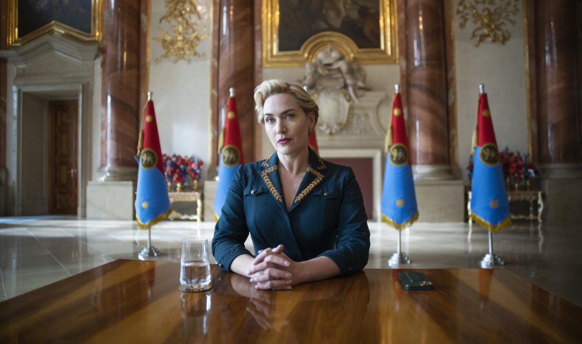 HBO värske sari „Regtime“ räägib väljamõeldud autokraatlikust Kesk-Euroopa riigist. Peaosas Kate Winslet, sari on eetris märtsi algusest.